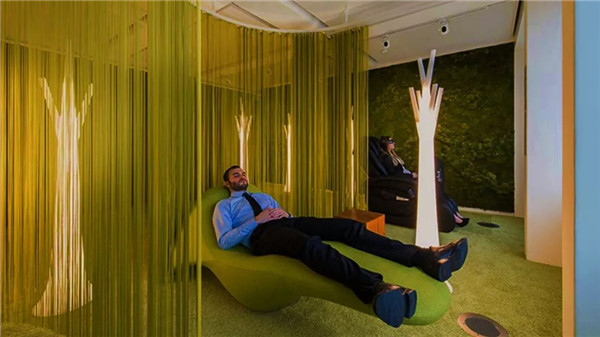 腎透支也不放棄搬磚的白領(lǐng)們，看看這個(gè)超skr的(圖3)