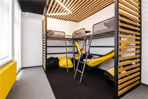 腎透支也不放棄搬磚的白領(lǐng)們，看看這個(gè)超skr的(圖5)