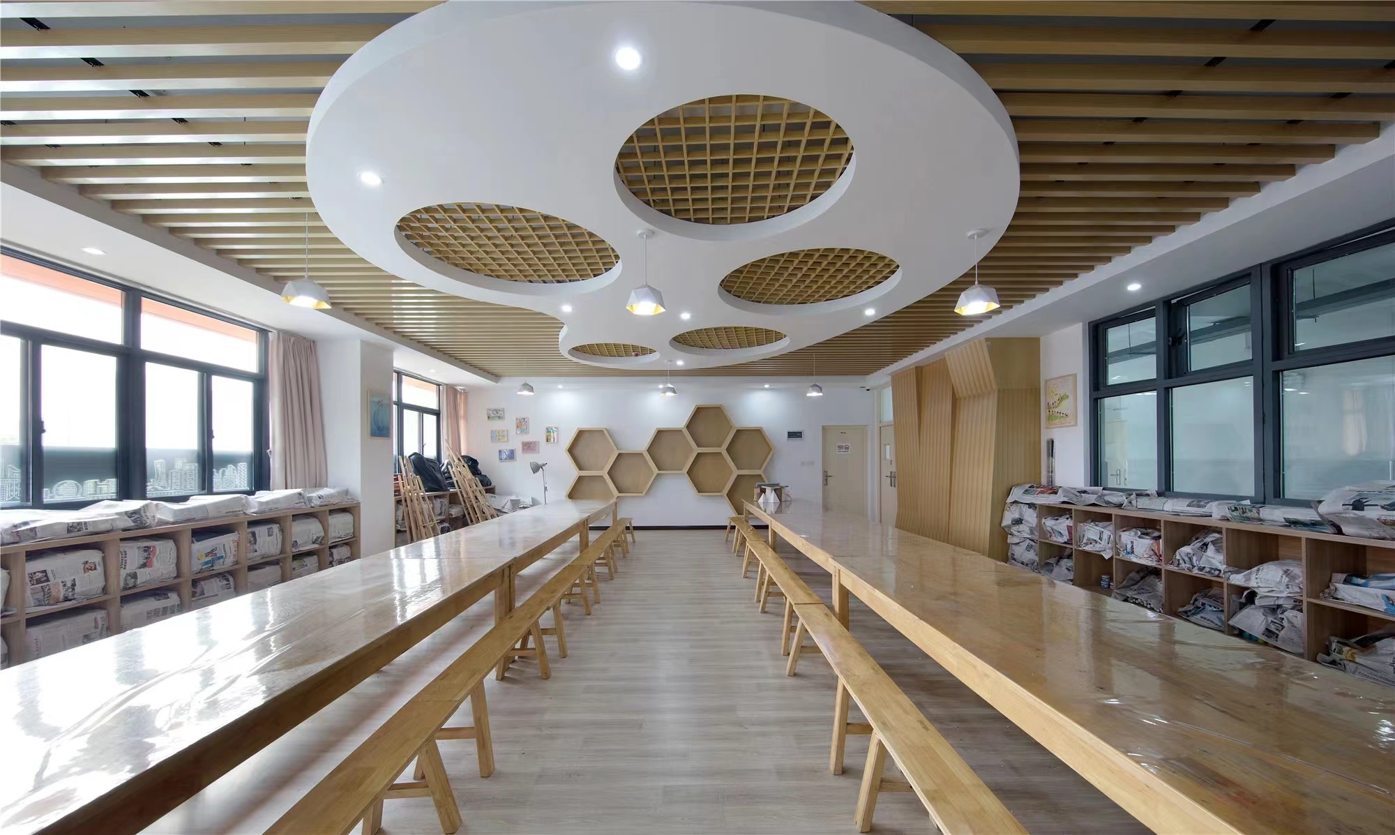 【學(xué)校案例】今泰裝飾在武漢市先后完成了與紅領(lǐng)巾學(xué)校6個校區(qū)的項目交付！(圖6)